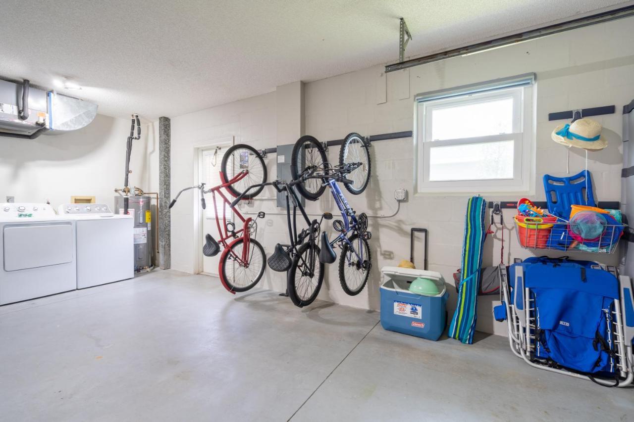 Venice Beach Shops Bbq Bikes Beach Stuff Екстер'єр фото